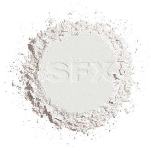 REVOLUTION White Base Matte Pressed Powder